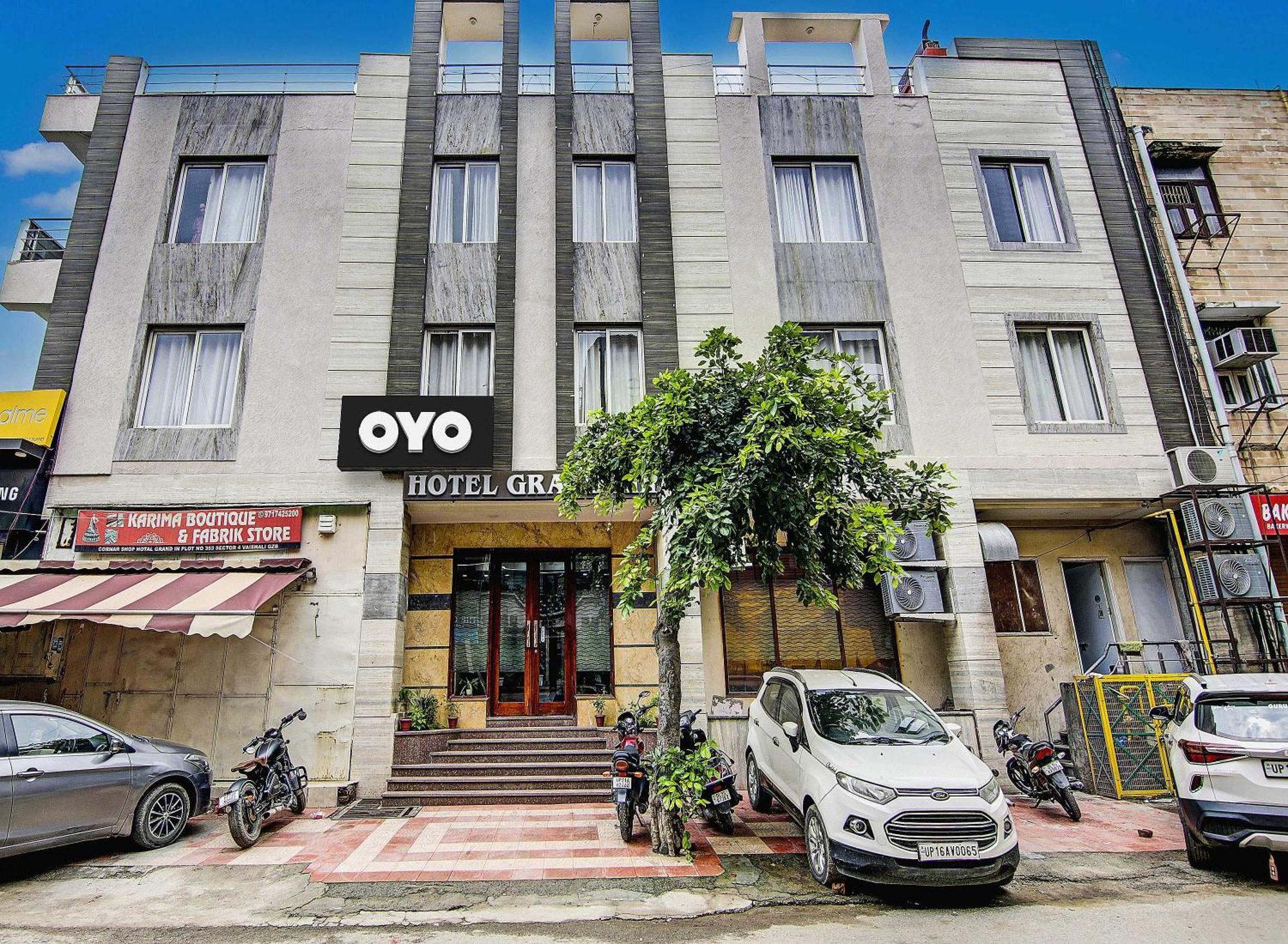 Townhouse Grand Inn Gáziábád Kültér fotó